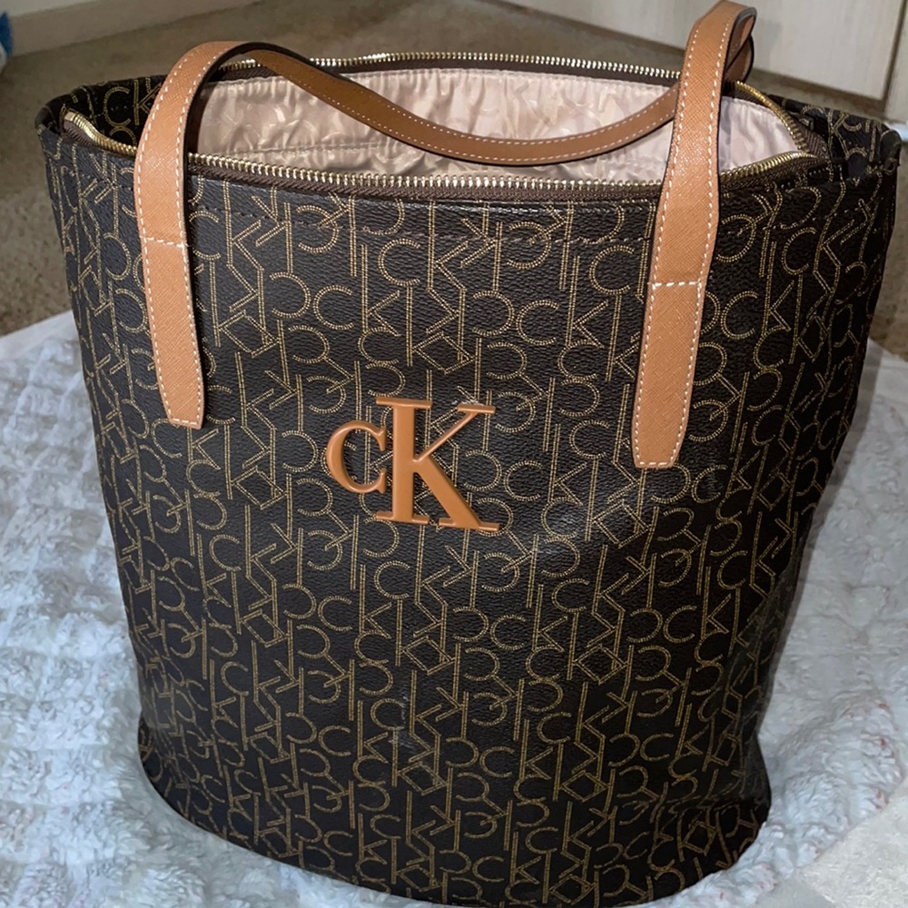 Calvin Klein brown purse
